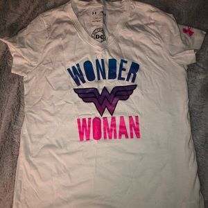 NWOT girls Under Armour Wonder Woman shirt size M